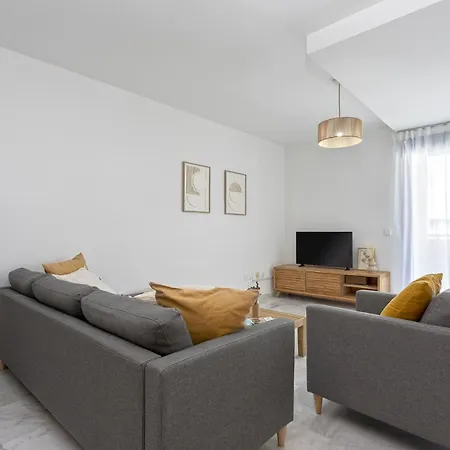 -malagasunapts-ayala33 Bus-train Station - Huelin Apartamento *