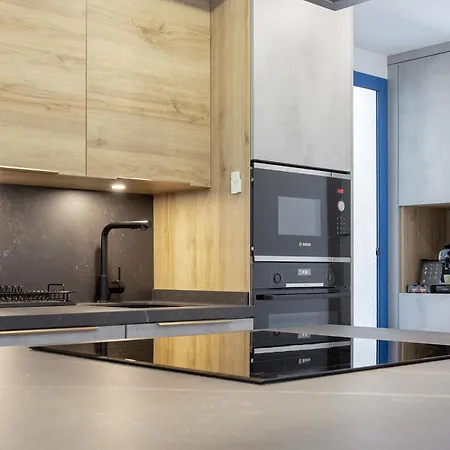 -malagasunapts-ayala33 Bus-train Station - Huelin *